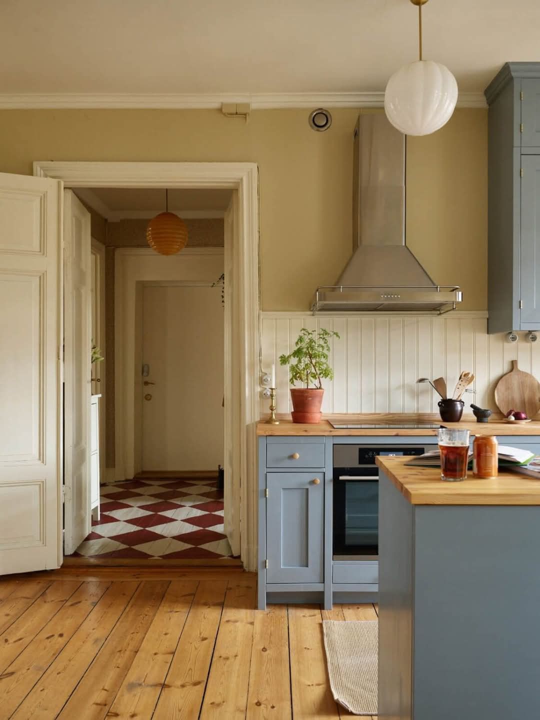 Is It Safe to Vacuum Hardwood Floors?